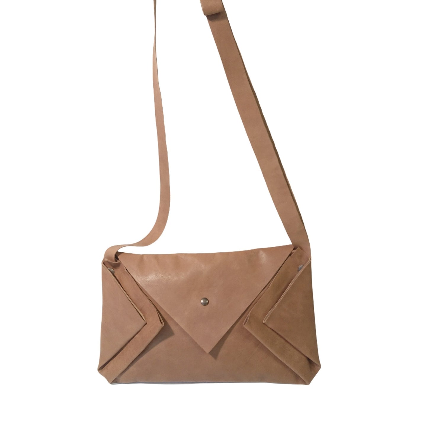 Post Camel pouch
