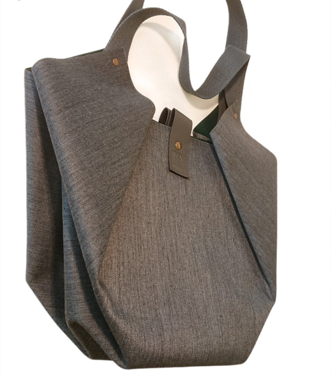 Tulip Textile Hard Gray Limited Edition Bag